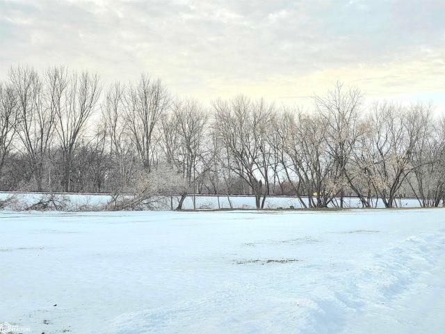 Land for sale in Cerro Gordo, Iowa