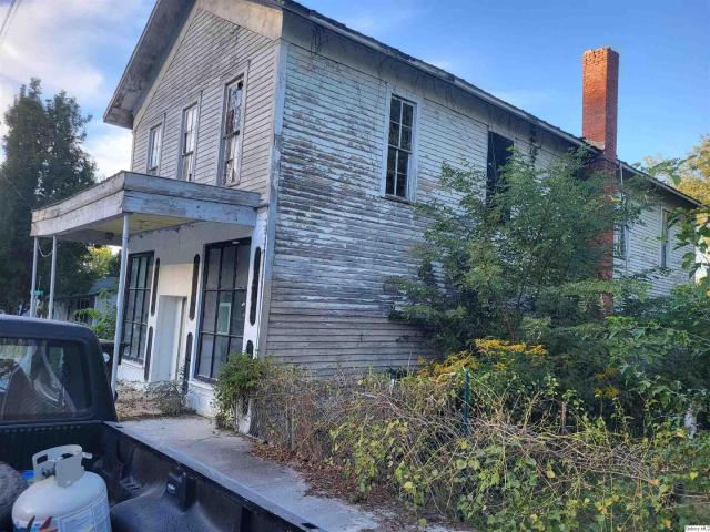 House for sale in Pike, Illinois