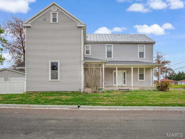 House for sale in Monroe, Illinois
