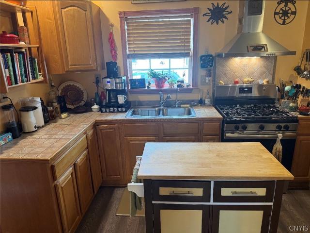 House for sale in Oneida, New York