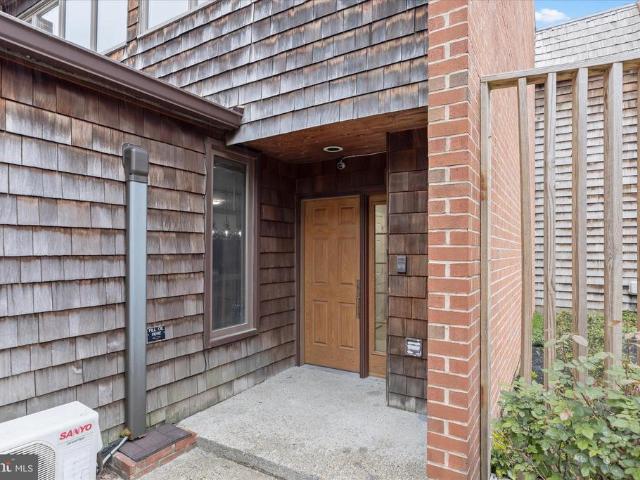 Townhouse for sale in Pikesville, Maryland