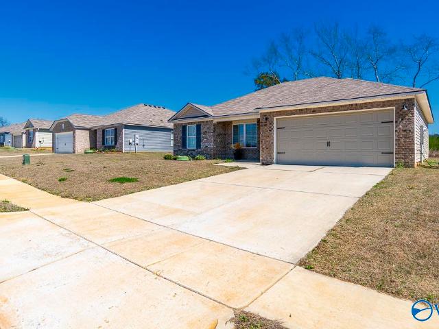 House for sale in New Market, Alabama