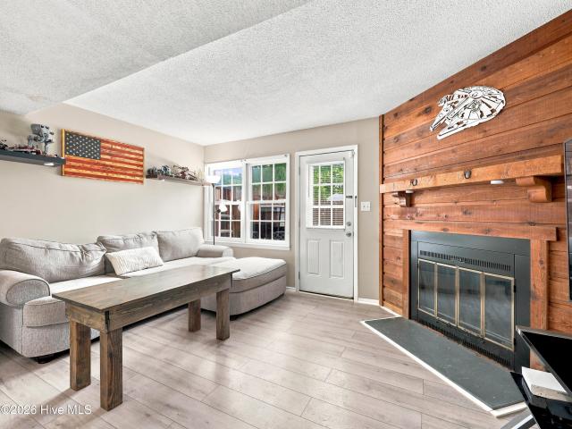 Townhouse for sale in Jacksonville, North Carolina