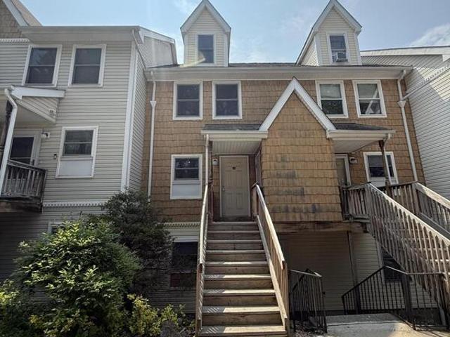 Condo for sale in East Stroudsburg