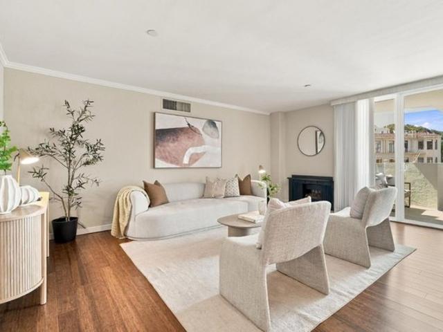Condo for sale in San Mateo, California