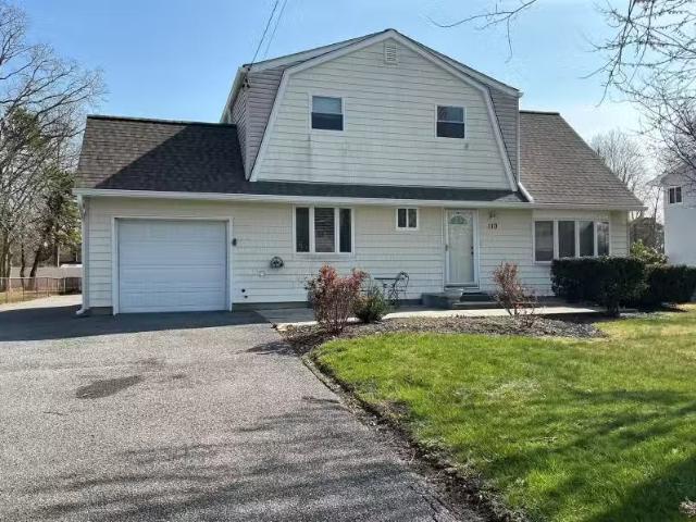 House for sale in Long Island City House for sale in Long Island City