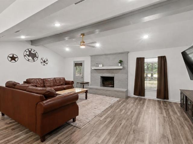 House for sale in Henderson, Texas