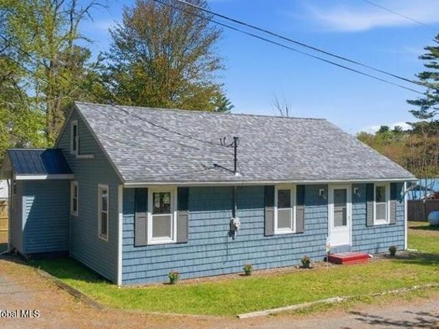 House for sale in Broadalbin, New York