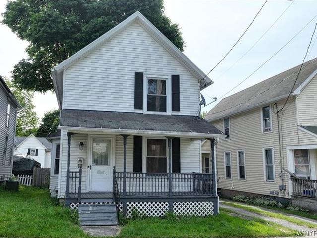 House for sale in Niagara, New York