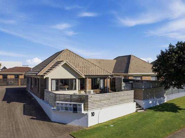 Apartment for sale in Bay Of Plenty
