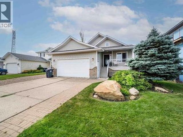 House for sale in Redcliff, Alberta