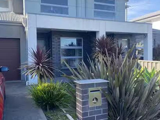 House for rent in Brooklyn, Victoria