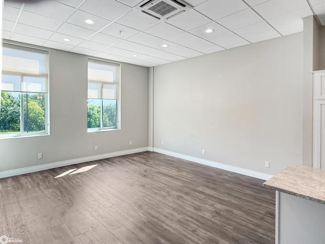 Condo for sale in Iowa Falls, Iowa