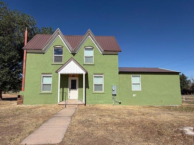 House for sale in Kanosh, Utah