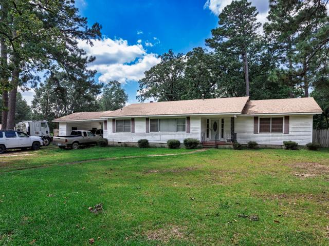 House for sale in Ark