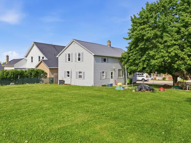House for sale in Saint Nazianz, Wisconsin