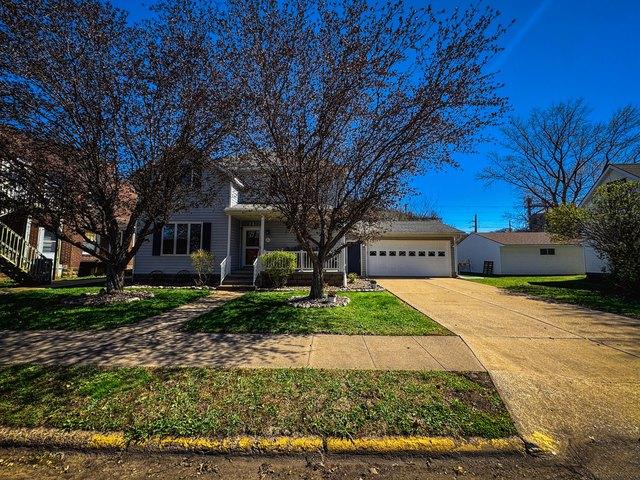House for sale in Cochrane, Wisconsin