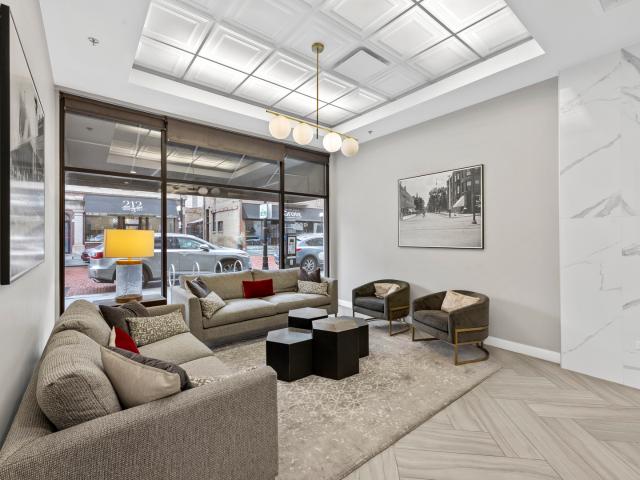 Condo for sale in Oak Park, Illinois