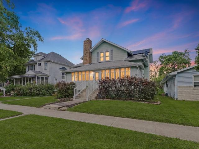 House for sale in Douglas, Illinois