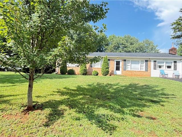House for sale in Mount Airy, North Carolina