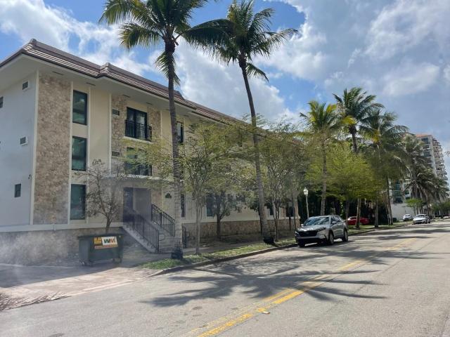 Apartment for rent in Coral Gables, Florida