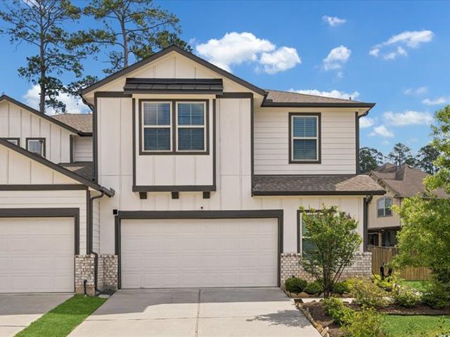 Townhouse for sale in Conroe, Texas