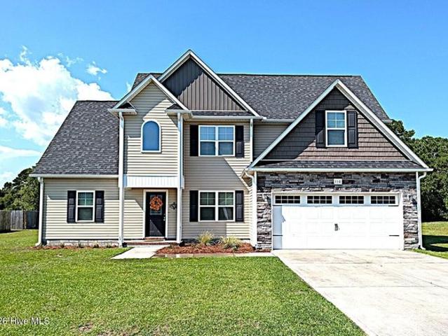 House for sale in Hubert, North Carolina