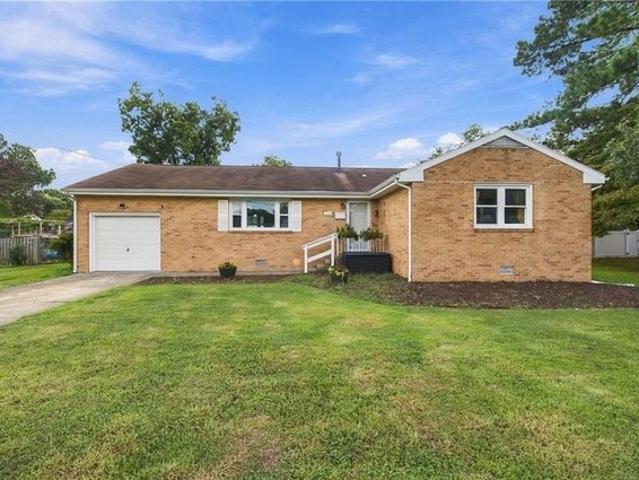 House for sale in Ashton Heights, Hampton