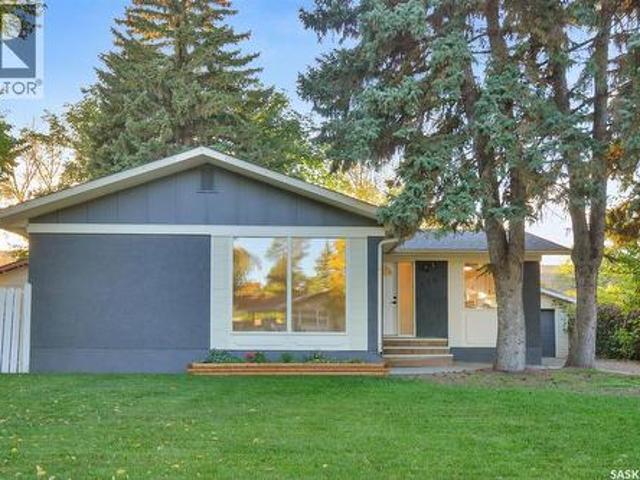 House for sale in College Park, Saskatoon
