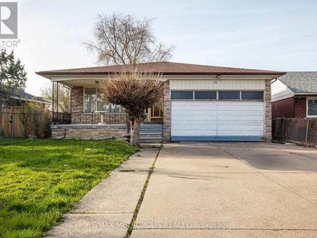 House for sale in Woburn, Ontario