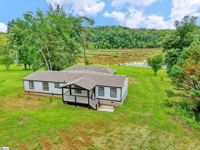 House for sale in Waterloo, South Carolina