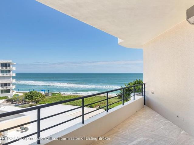 Condo for sale in Palm Beach, Florida