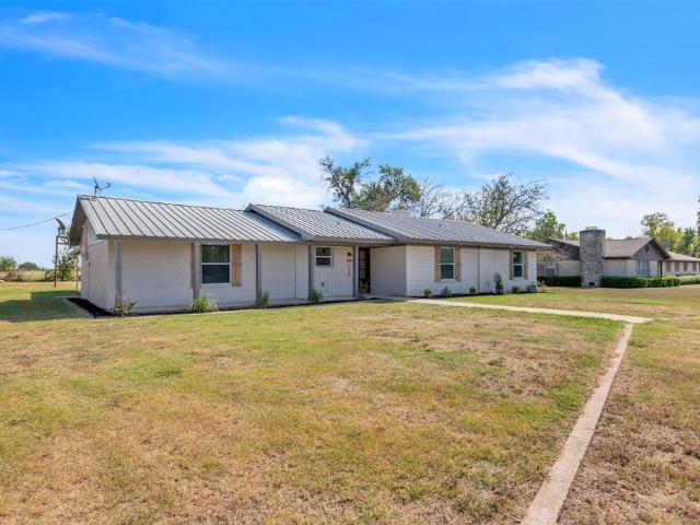 House for sale in Wortham, Texas