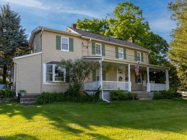 House for sale in Hackettstown, New Jersey