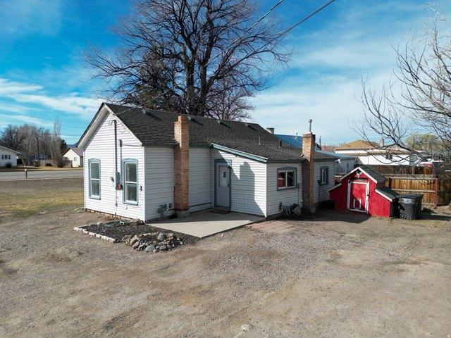 House for sale in Monroe, Utah