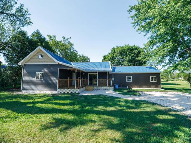 House for sale in Kentland, Indiana