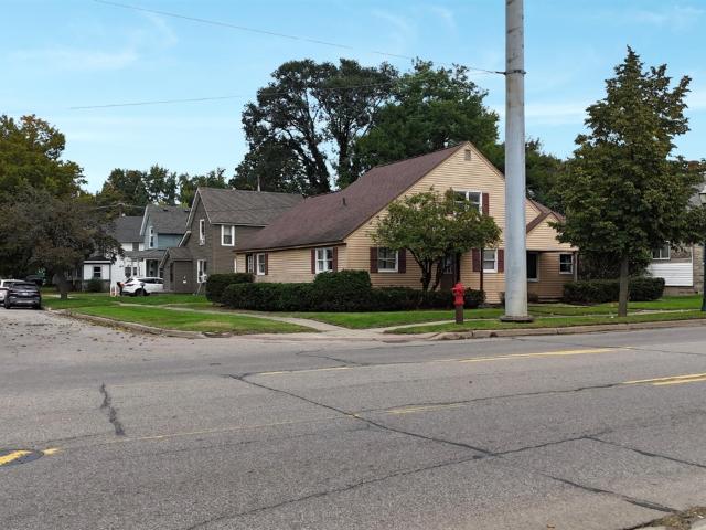Commercial for sale in Dowagiac, Cass County