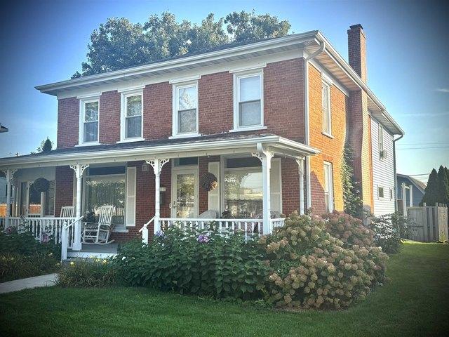 House for sale in Lena, Stephenson County
