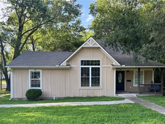 House for sale in Bates, Missouri