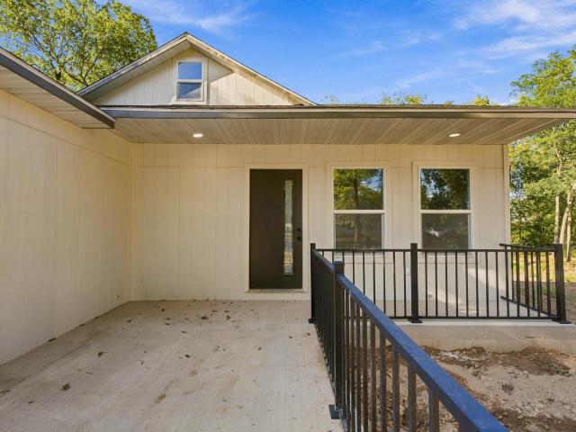 House for sale in Barry, Missouri