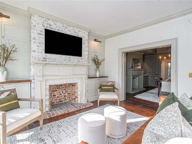 Townhouse for sale in Savannah Historic District, Savannah