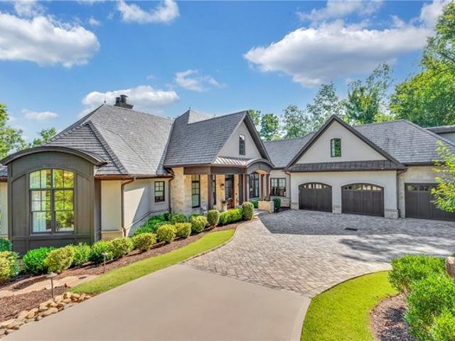 House for sale in Six Mile Run, South Carolina
