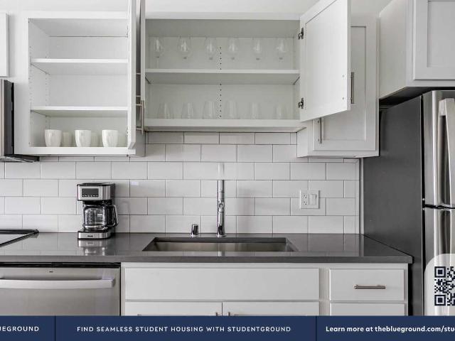 Apartment for rent in Long Beach, California