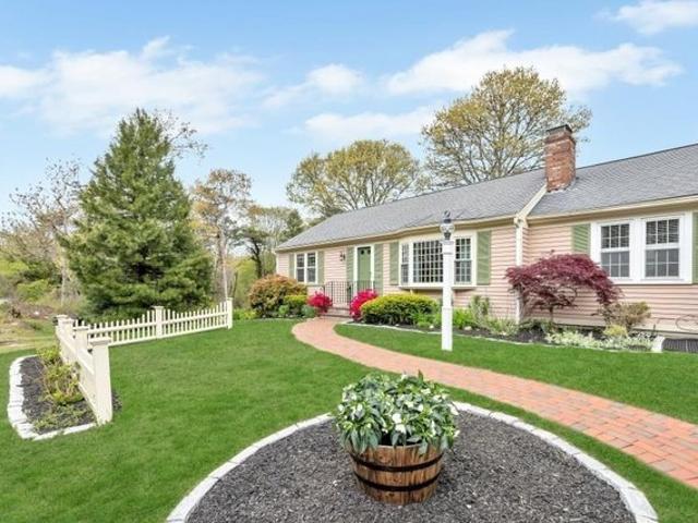 House for sale in South Yarmouth, Massachusetts
