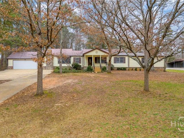 House for sale in Hull, Georgia
