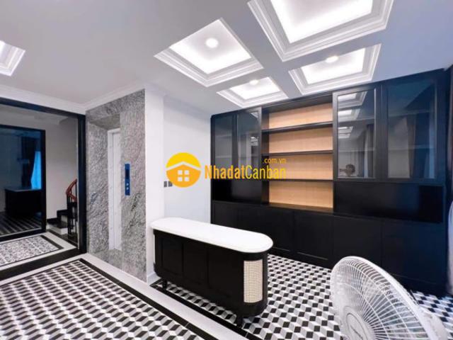 Nhà mặt phố bán
