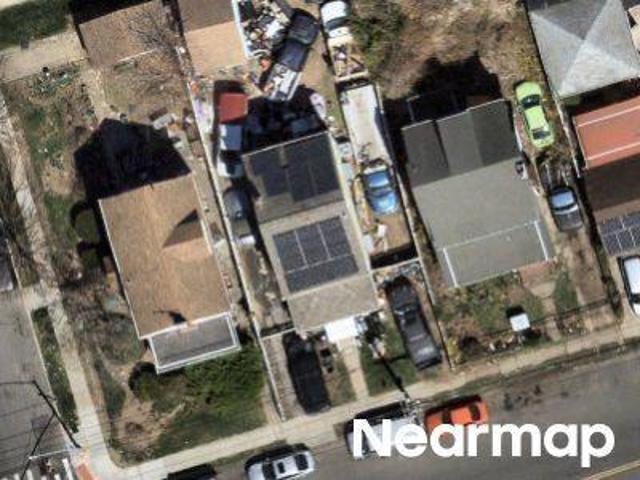 House for sale in Queens, Arverne