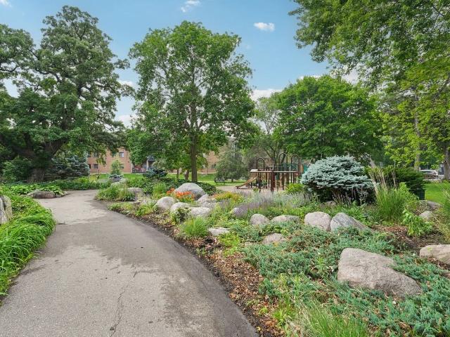 Apartment for rent in Hennepin, Minnesota