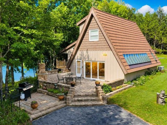 House for sale in Gillett, Wisconsin