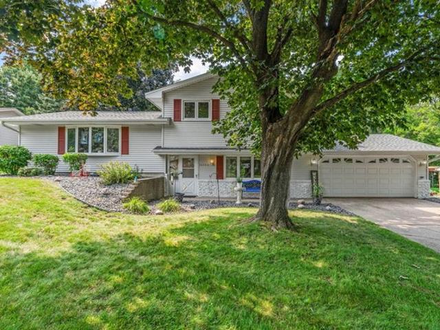 House for sale in Burnsville, Minnesota